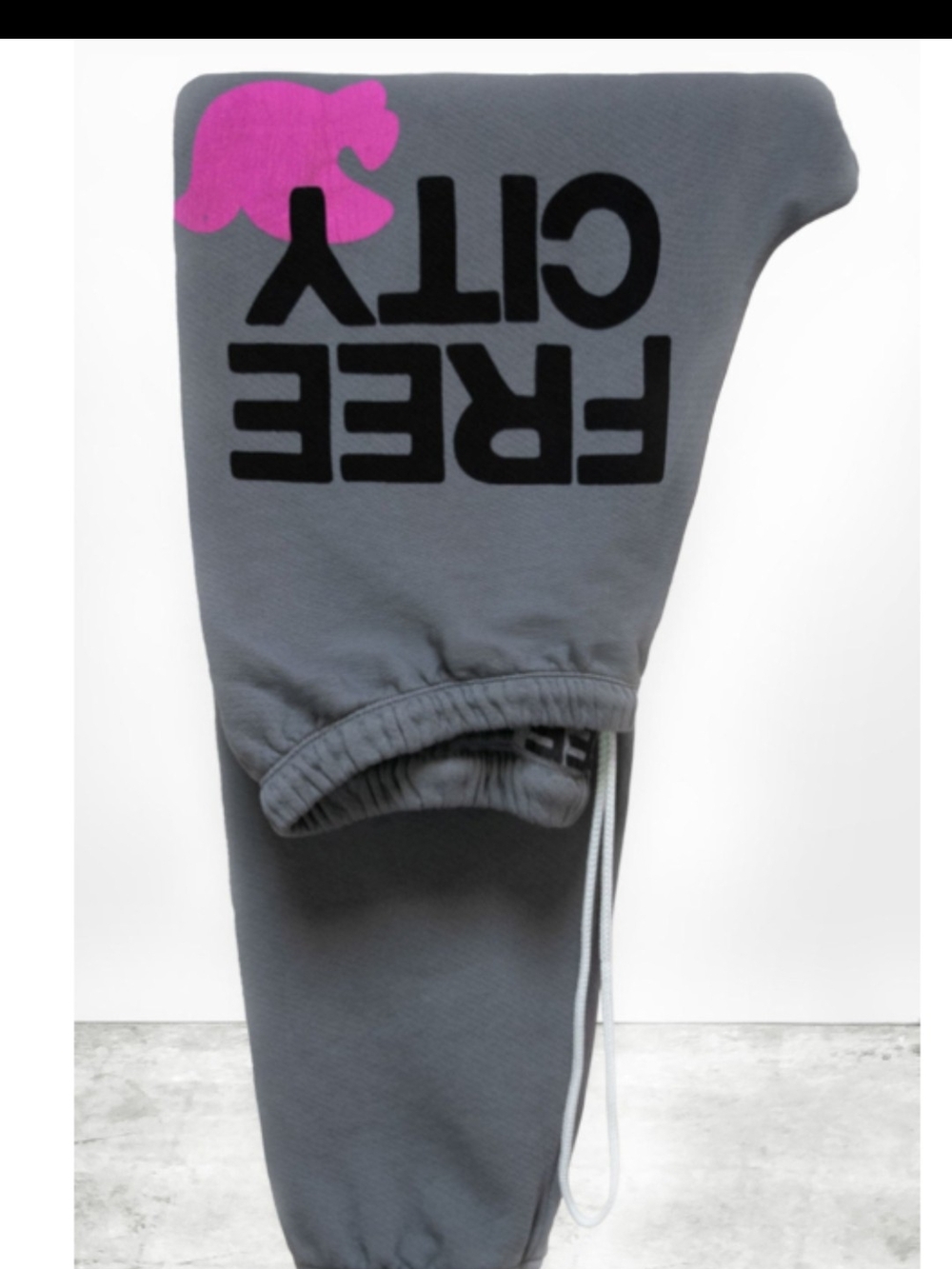 freecity Women's Gray Logo Sweatpants